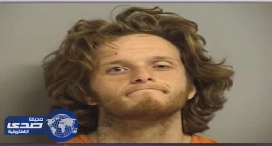 بالفيديو.. الشرطة تطارد قاتل سرق شاحنة داخل أحد المطارات