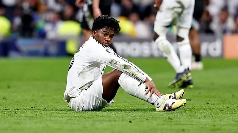 غياب إندريك عن مواجهة الهلال