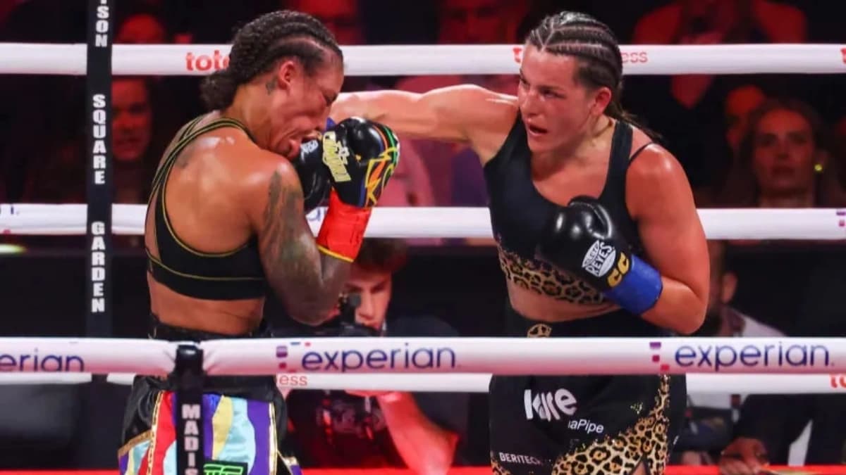 ملاكِمة تتخلى عن لقبها العالمي دفاعًا عن المساواة في عالم الملاكمة