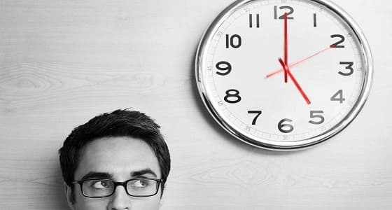 بطريقة 6 دول عربية.. السؤال عن الوقت يختلف بين اللهجات