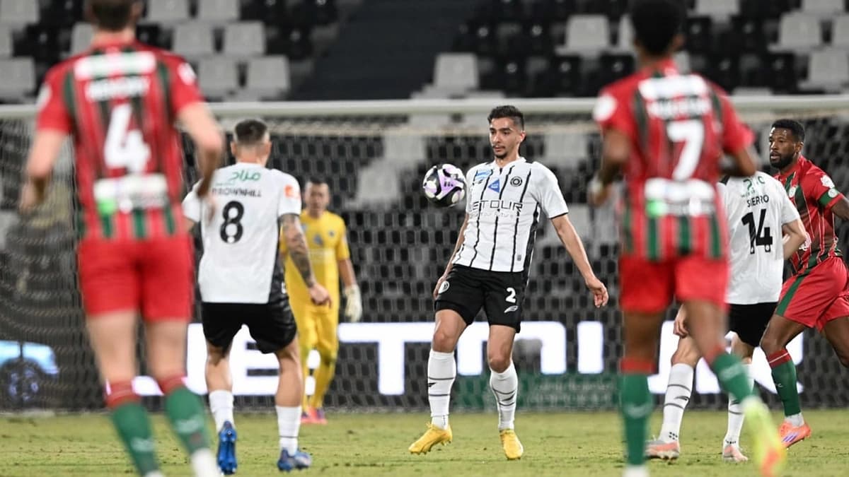 الاتفاق يخطف التعادل من الشباب