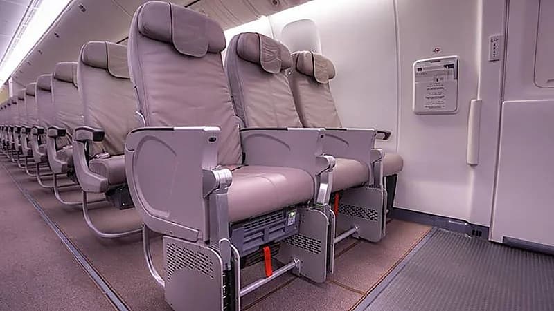 ضوابط جديدة لتقسيم درجات الإركاب بين الموظفين المدنيين والعسكريين