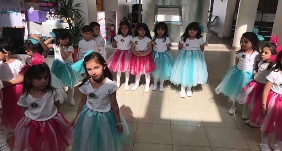 بالصور.. " إدارة رياض الأطفال " تحتفل بيوم الطفل العالمي