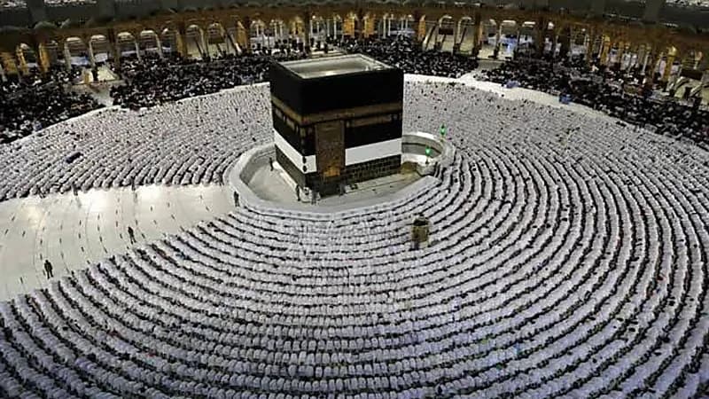 عقوبات صارمة بحق من يساعد حاملي تأشيرات الزيارة على البقاء بمكة