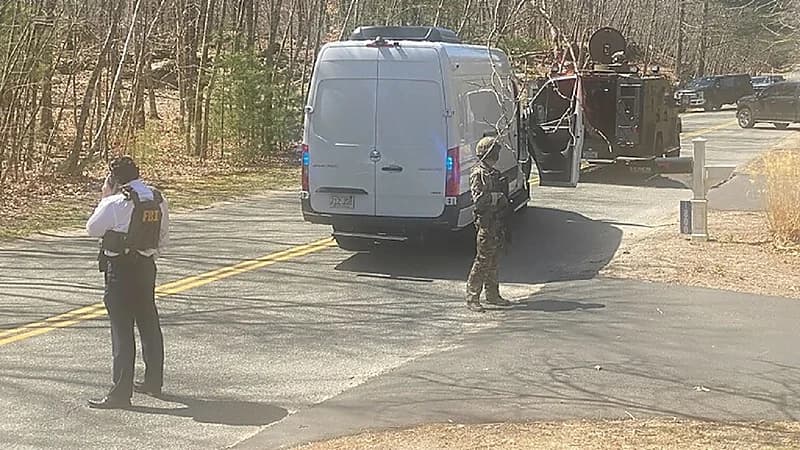 "إف بي آي" يعتقل جندياً مشتبه به في تسريب وثائق البنتاغون