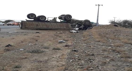 وفاة وإصابة 8 أشخاص من أسرة واحدة في حادث مروع بجازان