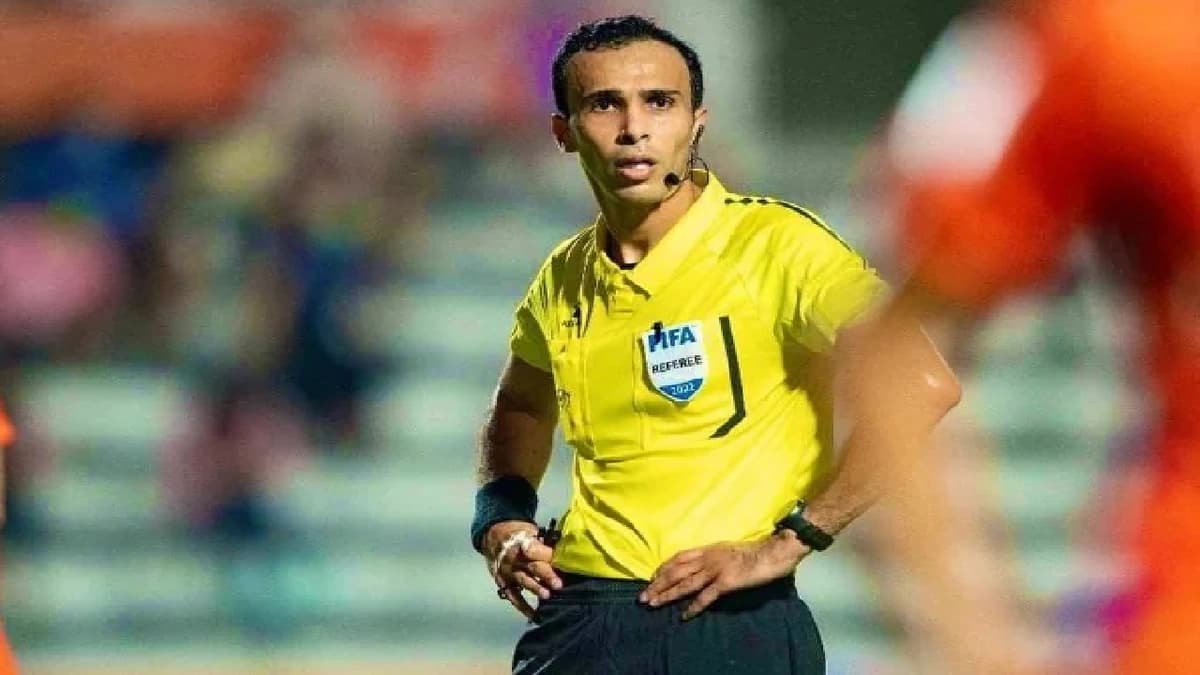 طاقم محلي لقيادة مباراة الاتحاد والنصر