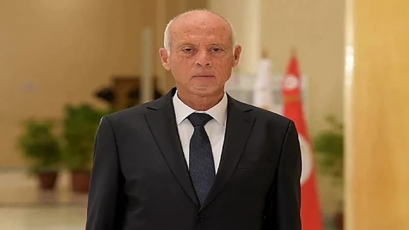 التحقيق في تلقي الرئيس التونسي تمويلًا من الخارج