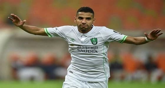 الأهلي يعرض مبلغا ضخما لشراء مؤمن زكريا