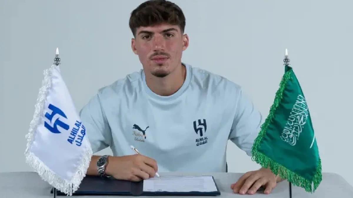 أشكناني: يوسف أكتشيشيك مهم لمنظومة إنزاغي .. فيديو