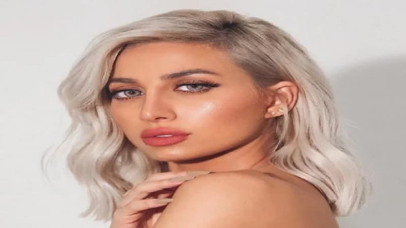 "مودل روز" تكشف تفاصيل إصابتها بكسر في الأنف