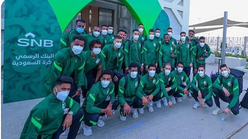 الأخضر يغادر إلى طوكيو تأهبًا لمواجهة المنتخب الياباني