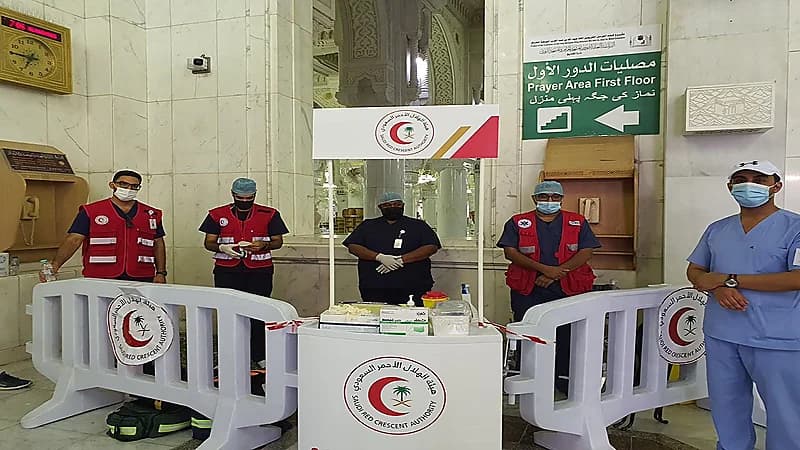 الهلال الأحمر يتأهب بـ 25 مركز إسعافي لاستقبال الحجاج بالعاصمة المقدسة