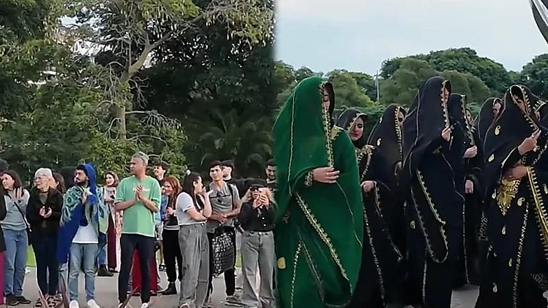 عروض شعبية سعودية في حدائق ⁧‫الأرجنتين‬⁩ ضمن فعاليات ⁧‫معرض بوينس آيرس.. فيديو