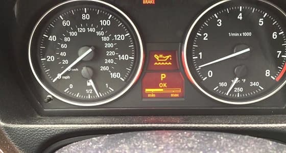 6 أسباب لظهور واختفاء لمبة الزيت