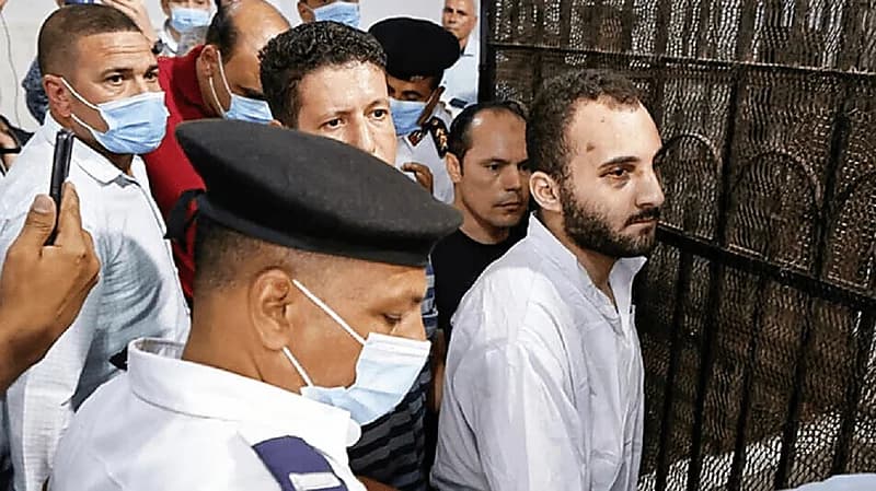 تدهور الحالة الصحية لقاتل طالبة المنصورة