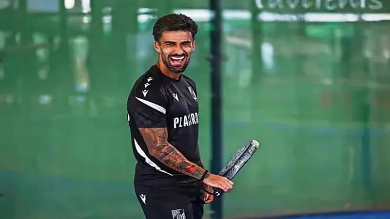 نادٍ سعودي يسعى لضم تياغو سيلفا