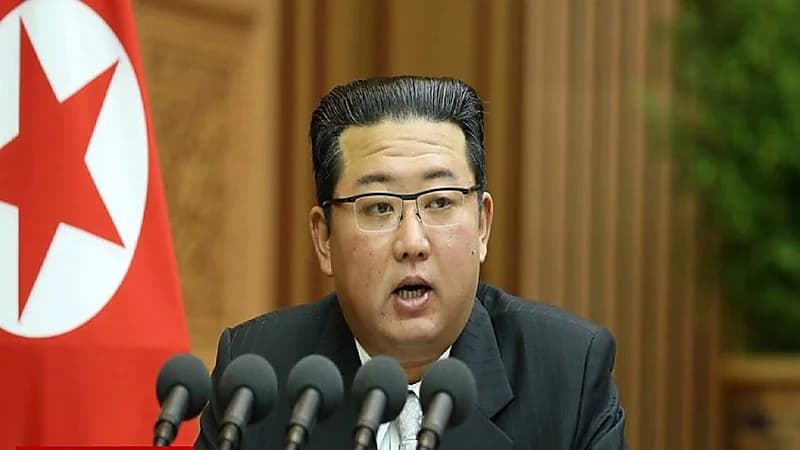 زعيم كوريا الشمالية يثير التكهنات.. "مات ويستعين بشبيه له!"
