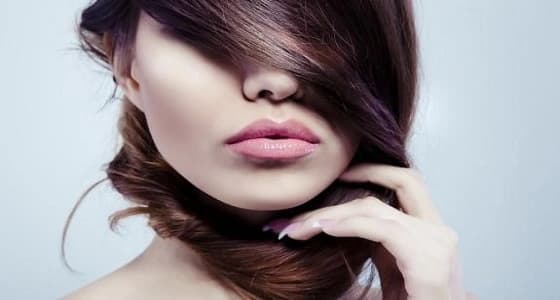 تمرين بسيط يمنحك شفاه ممتلئة مفعمة بالأنوثة