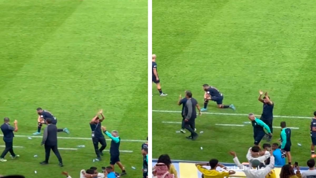 الجهاز الفني للفيحاء يصفقون للحكم بعد إحتسابه ركلة جزاء للنصر.. فيديو