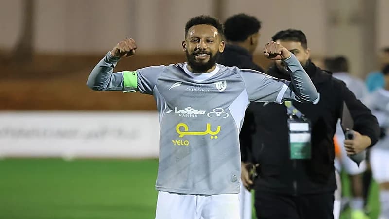 إبراهيم النخلي يتلقى عدة عروض من أندية بدوري روشن