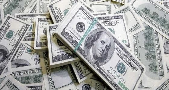 ساعد جدته فربح آلاف الدولارات .. تعرف على قصته