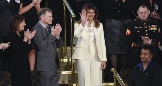 بالفيديو.. ميلانيا ترامب تتسبب في عاصفة بالكونجرس