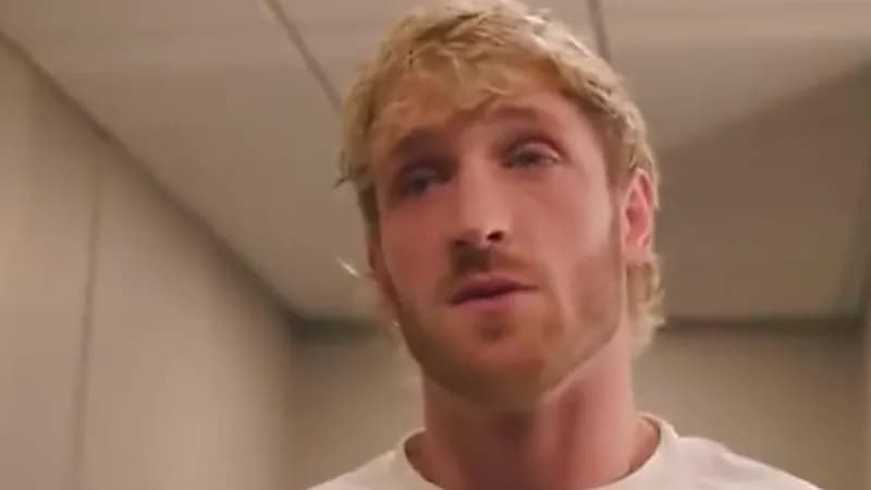 ‏لوغان بول يعلن أنه ممنوع من دخول مصر بعد محاولته زيارة الأهرامات .. فيديو