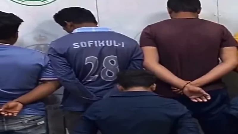 شاهد.. لحظة القبض على 10 مقيمين إثر مشاجرة جماعية بينهم بالشرقية 