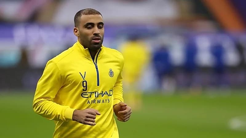 "النصر" يسعى للتعاقد مع هذا اللاعب بديلا عن حمدالله
