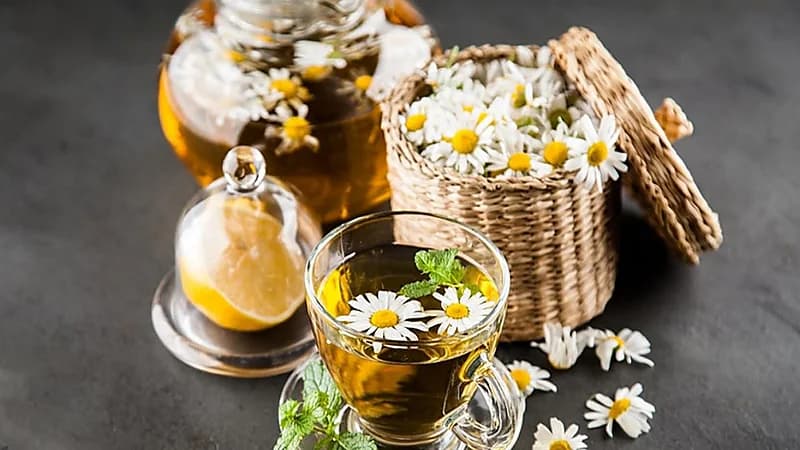 علاج الانتفاخ وحرقة المعدة عن طريق الأعشاب