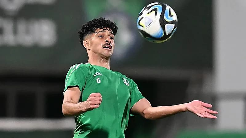 التعاون يفاوض الأهلي لضم الحريجي