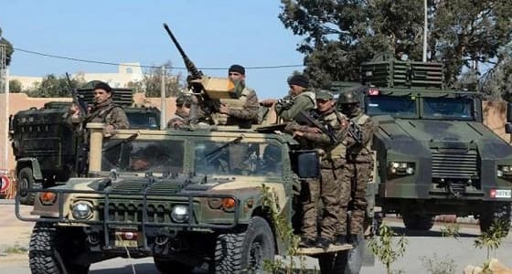 ثورة تونسية ضد الغلاء تسفر عن سقوط قتيل في اشتباكات مع الأمن