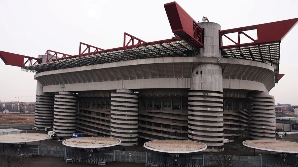 رسمياً.. ميلان وإنتر يستحوذان على ملعب سان سيرو