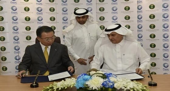 " الفضلي " يوقع عقدا استشاريا لتخصيص قطاع توزيع المياه