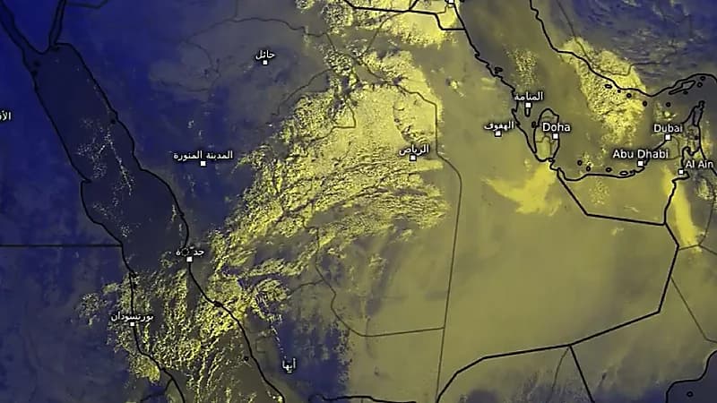 الجهني: تشكل حزام من السحب يمتد من وسط الغربية حتى الكويت .. فيديو