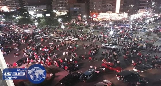 بالفيديو.. المصريون يحتفلون بفوز المنتخب في شوارع القاهرة