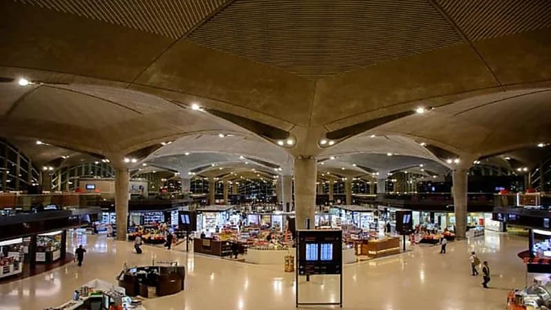 الأردن تنفي إغلاق المجال الجوي