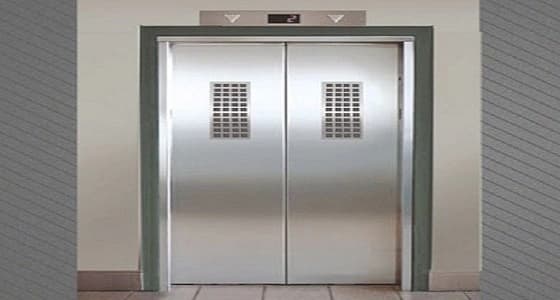 " الداخلية " تنقذ محتجزين بمصعد معطل بسبب الحمولة الزائدة