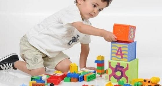 من أجل الشهرة.. " التسليع " ظاهرة تهدد الأطفال وتقتل براءتهم