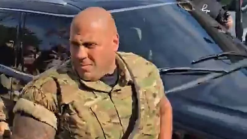 بنية مرافق الرئيس جوزيف عون تثير الجدل بين اللبنانيين .. فيديو