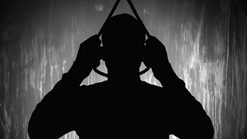 دولة عربية تُعاقب من يحاول الانتحار في مكان عام