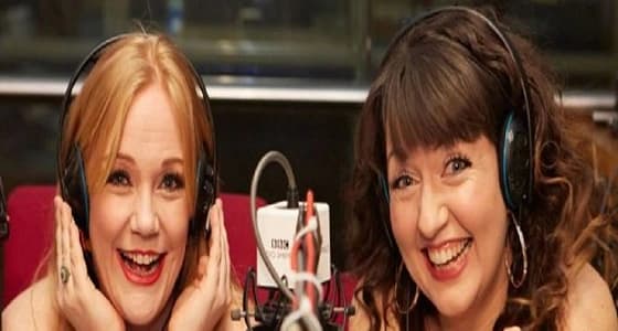 مذيعتان تثيران ضجة لظهورهما عاريتان على الهواء