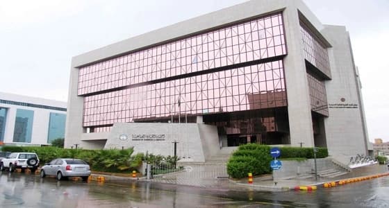 وظائف شاغرة للنساء لدى 4 شركات بالقطاع الخاص