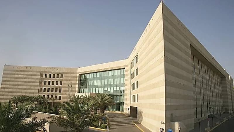 مستشفى القوات المسلحة بنجران يعلن عن وظائف شاغرة
