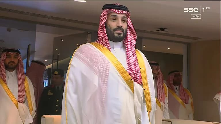 ولي العهد يصل لملعب الإنماء لحضور نهائي كأس الملك .. فيديو