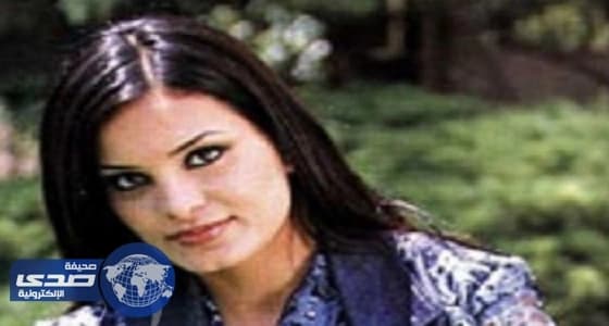 صور لفنانة عربية قبل عمليات التجميل.. من هي؟!