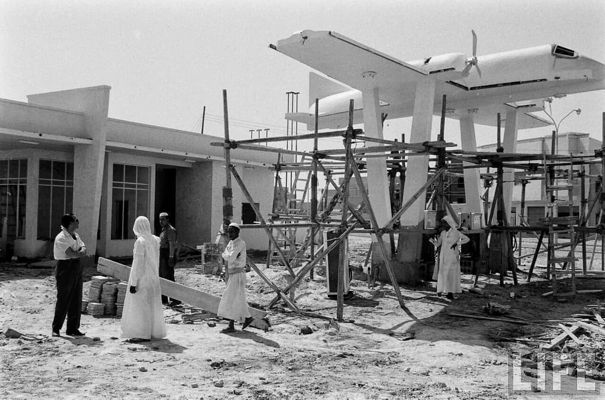 محطة الطائرة تحت الإنشاء بالرياض قبل 65 عام