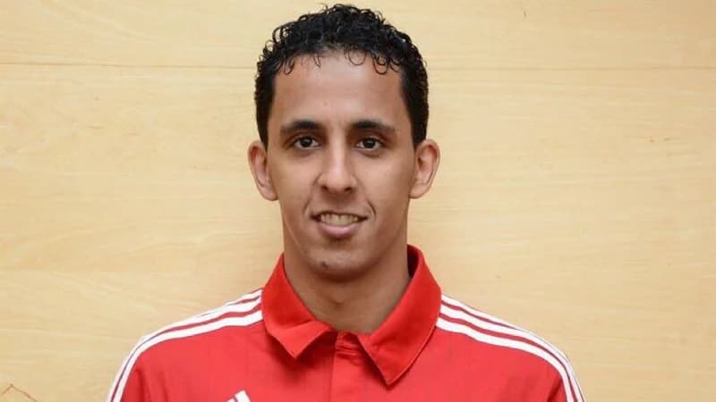 اتحاد القدم ينفي إيقاف الحكمين  خالد الطريس وسلطان الحربي