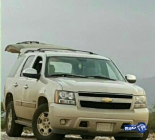 سرقة سيارة  مدير إدارة تطوير المدارس  من أمام احد  بوفيهات جازان